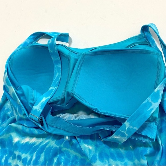 Lands' End Blouson Tummy Hiding Tankini Top Swimsuit 6D - Picture 8 of 12